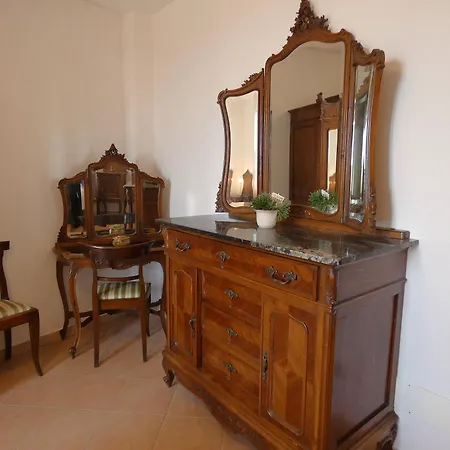 Scappo In Umbria, La Casa Di Eude