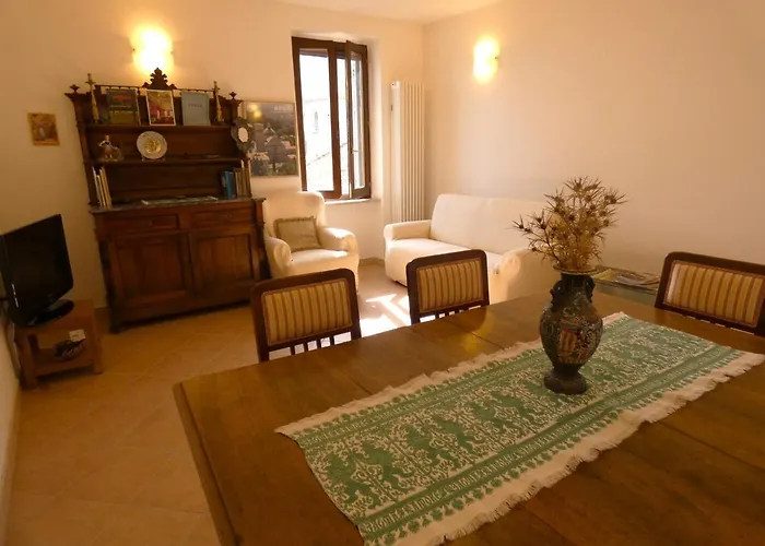 Scappo In Umbria, La Casa Di Eude Appartement *