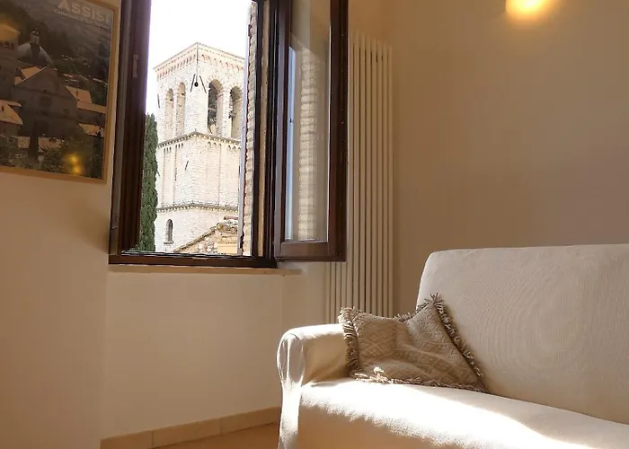 Scappo In Umbria, La Casa Di Eude Assisi